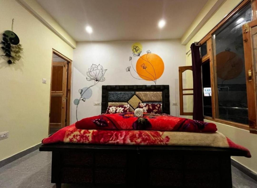 Karma Guest House And Cafe Kalgha الغرفة الصورة