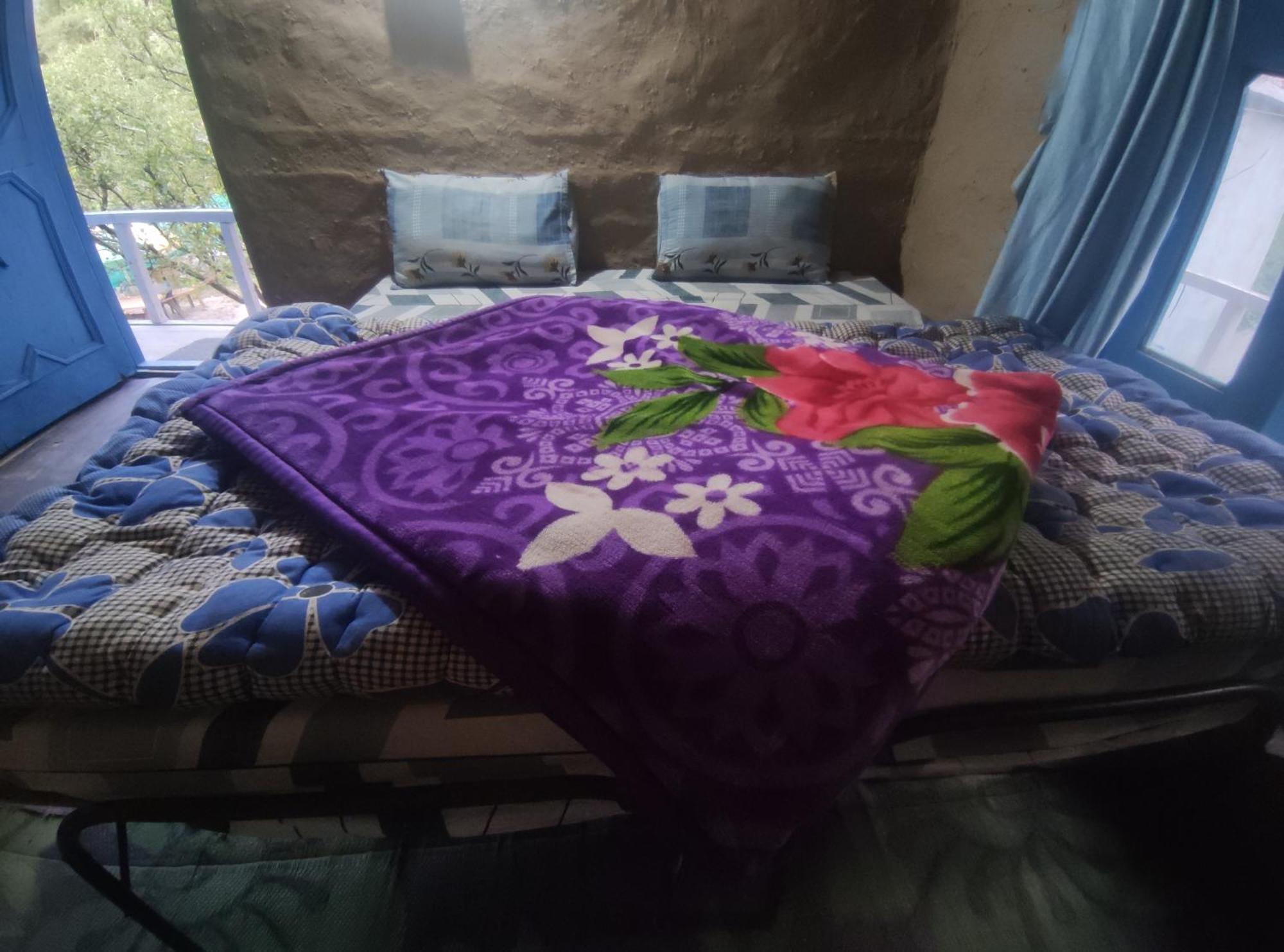 Karma Guest House And Cafe Kalgha الغرفة الصورة